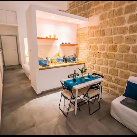 Casa Maria Al Porto * 萨莱诺