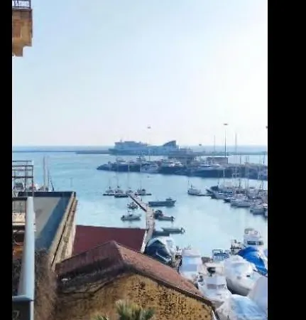Casa Maria Al Porto 公寓